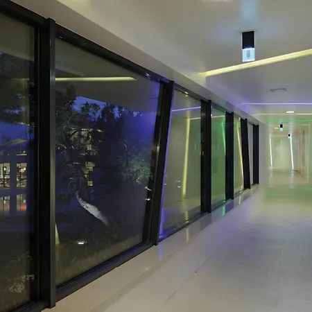Stunning In With Sauna, 2 Bedrooms And Wifi Novi Vinodolski