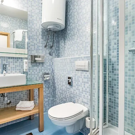 Apartment Stunning In With Sauna, 2 Bedrooms And Wifi *