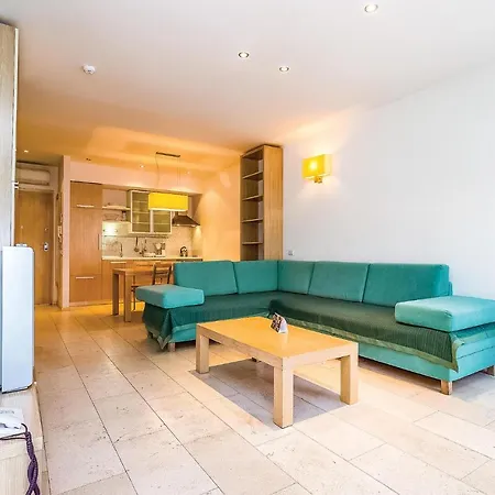 Stunning In With Sauna, 2 Bedrooms And Wifi Apartment